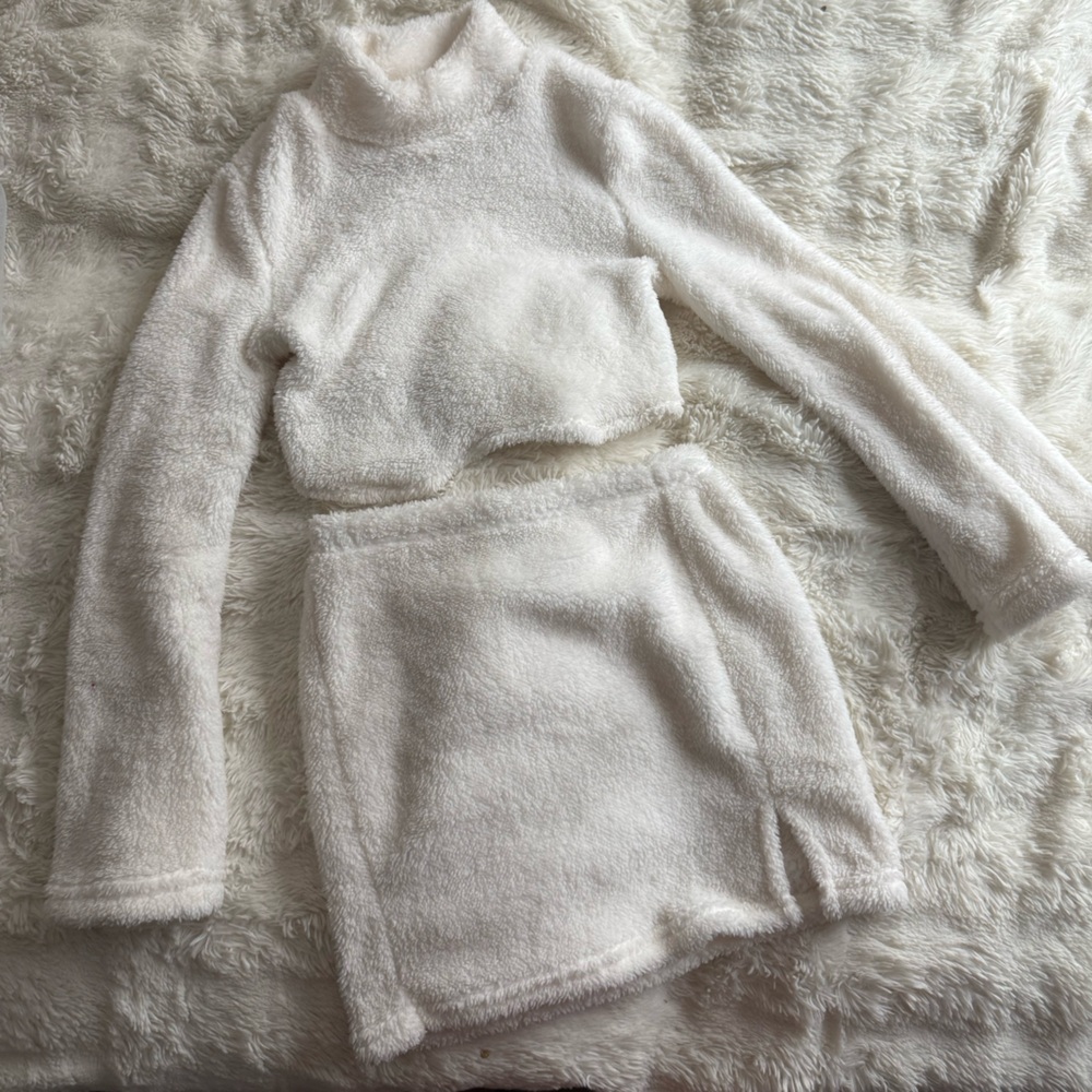 SHEIN White Fuzzy Two-Piece Set